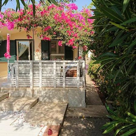 Villa Babai Santa Lucia  Buitenkant foto